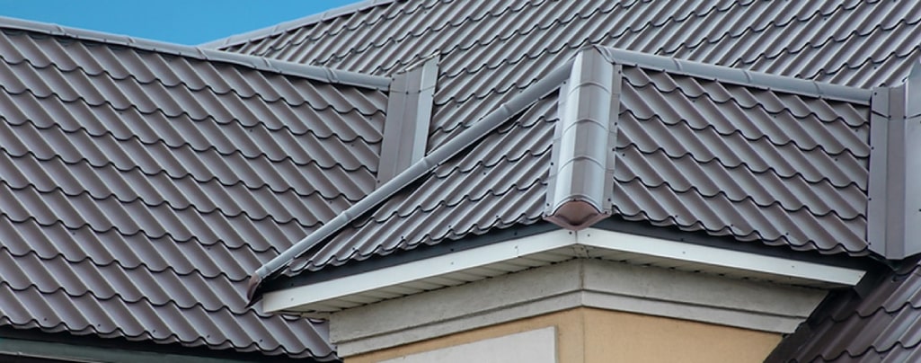 Металлочерепица для крыши дома