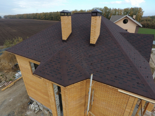 Битумная (гибкая) черепица Дёке Гранада напрямую со склада завода в Челябинске. Гарантируем низкую цену! Битумная (гибкая) черепица Дёке Гранада