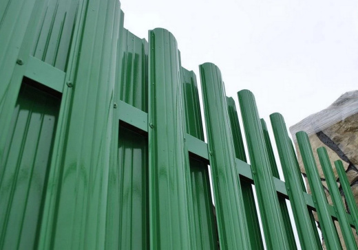 Штакетник Полукруглый 100мм напрямую со склада завода в Челябинске. Гарантируем низкую цену! Штакетник Полукруглый 100мм